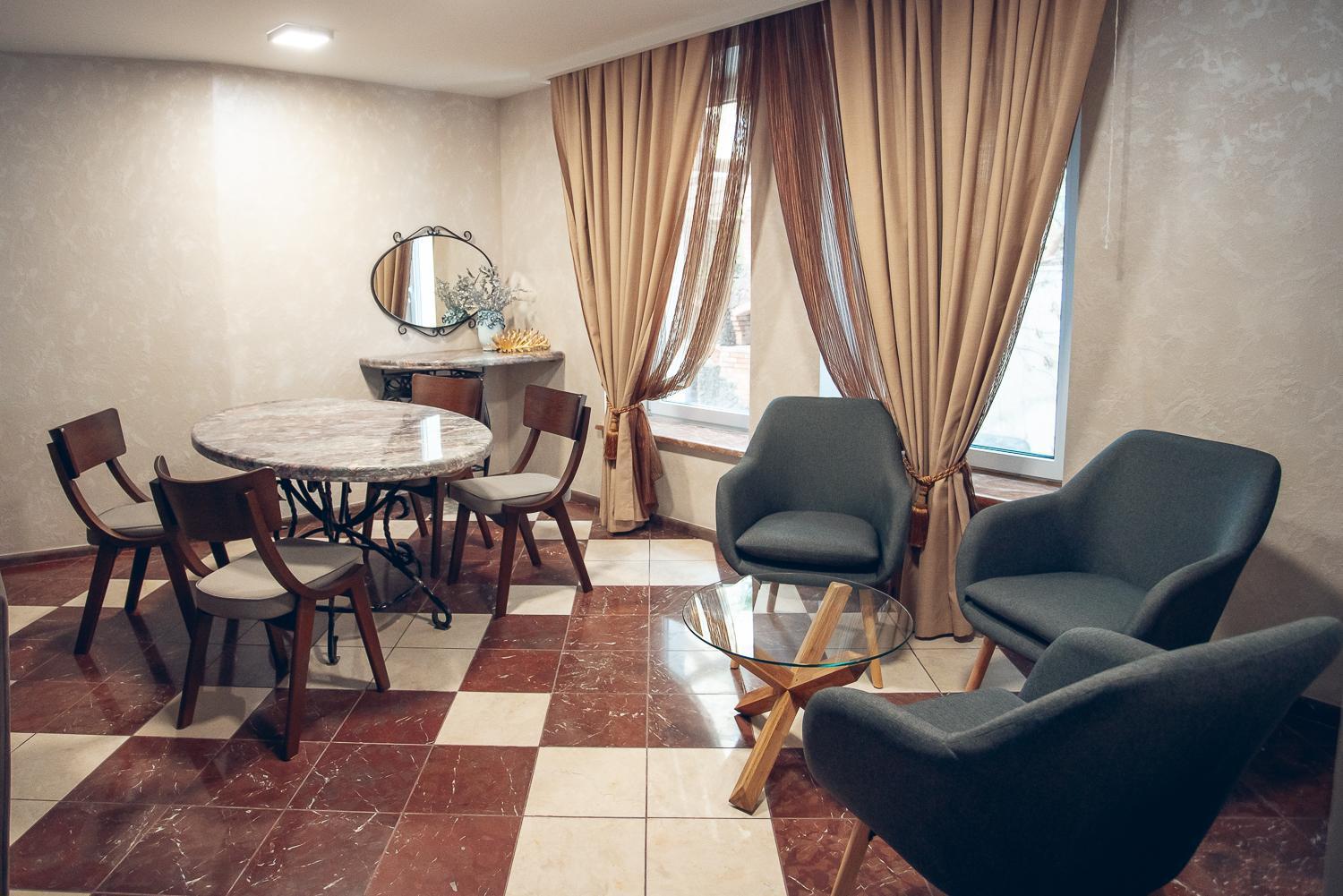 Apart4You Hotel Chisinau Eksteriør bilde