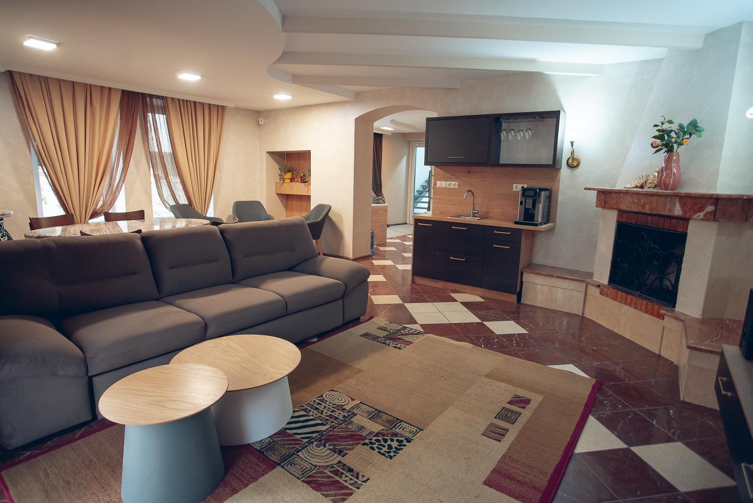 Apart4You Hotel Chisinau Eksteriør bilde